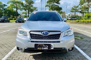 White Subaru Forester 2014 for sale in Automatic