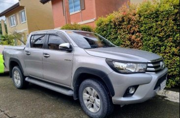 Sell White 2018 Toyota Hilux in San Juan
