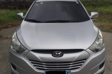 Sell Silver 2012 Hyundai Tucson in Quezon City