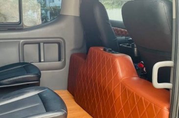 White Nissan Nv350 urvan 2018 for sale in Angeles