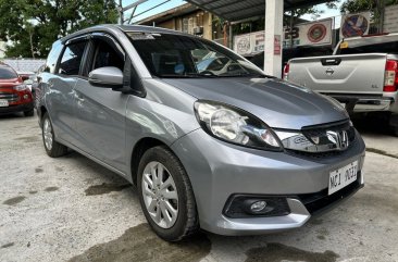 Sell White 2016 Honda Mobilio in Quezon City