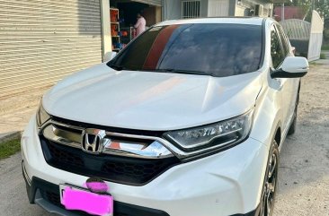 White Honda Cr-V 2018 for sale in Dinalupihan
