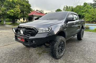 Selling White Ford Ranger 2019 in Manila