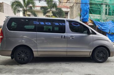 Selling White Hyundai Starex 2016 in Manila