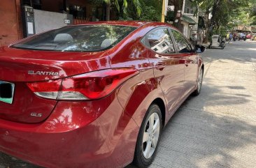 Sell White 2011 Hyundai Elantra in Mandaluyong