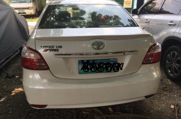 Sell Pearl White 2013 Toyota Vios in Quezon City