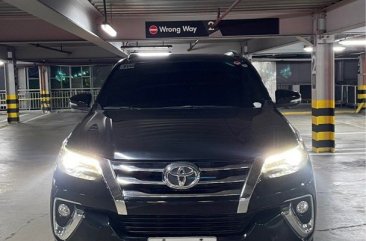 White Toyota Fortuner 2017 for sale in Makati