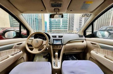 Selling White Suzuki Ertiga 2017 in Makati