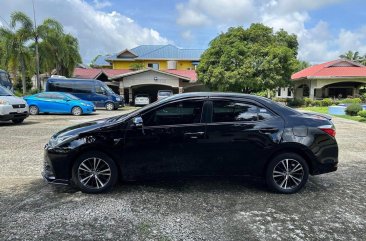 Selling White Toyota Corolla altis 2018 in Manila