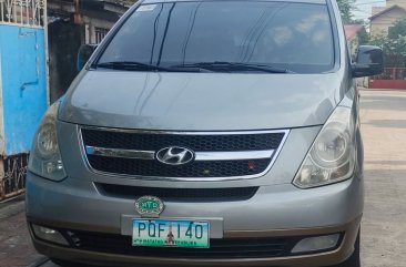 Selling White Hyundai Grand starex 2011 in Valenzuela