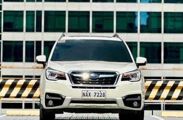 White Subaru Forester 2018 for sale in Automatic