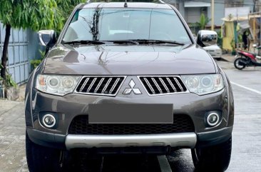 White Mitsubishi Montero 2013 for sale in Manila