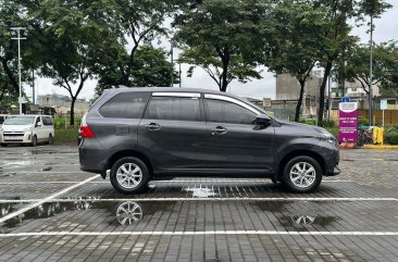 Sell White 2020 Toyota Avanza in Makati