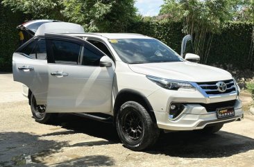 White Toyota Fortuner 2019 for sale in Automatic