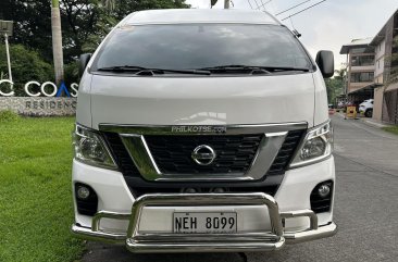 2018 Nissan NV350 Urvan 2.5 Premium 15-seater AT in Las Piñas, Metro Manila