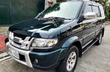 Selling Green Isuzu Sportivo x 2017 in Quezon City