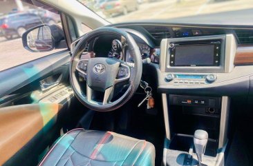 White Toyota Innova 2017 for sale in Automatic