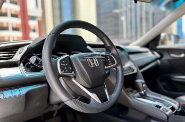 2016 Honda Civic  1.8 E CVT in Makati, Metro Manila