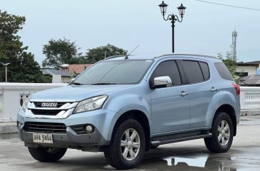 White Isuzu Mu-X 2015 for sale in Automatic