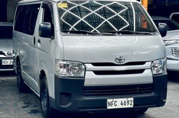 Selling White Toyota Hiace 2021 in Parañaque