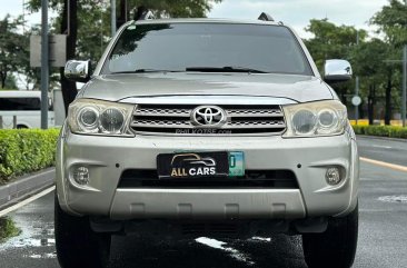 2010 Toyota Fortuner in Makati, Metro Manila