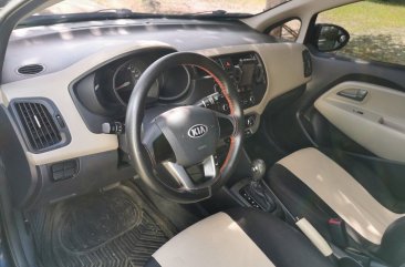 White Kia Rio 2023 for sale in Automatic