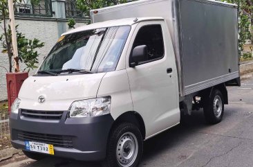 Selling White Toyota Lite Ace 2023 in Parañaque