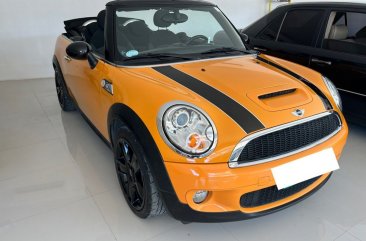 Selling Yellow Mini Cooper S 2010 in Parañaque