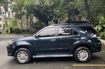 Sell White 2013 Toyota Fortuner in Pasig