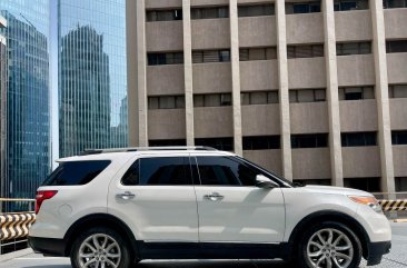 Sell White 2014 Ford Explorer in Makati