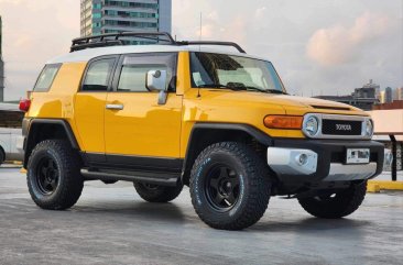 Sell Yellow 2015 Toyota Fj Cruiser in Manila