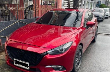 White Mazda 3 2018 for sale in Automatic