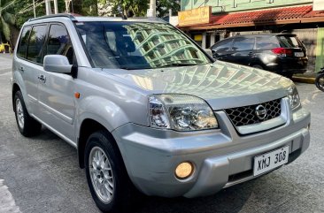 White Nissan X-Trail 2003 for sale in Manila