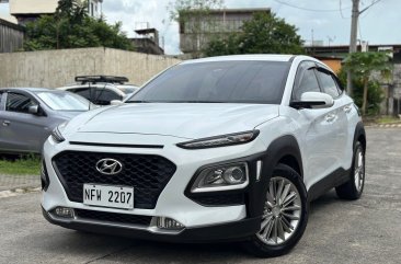 Selling White Hyundai KONA 2019 in Pasig