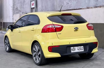 Yellow Kia Rio 2016 for sale in Automatic