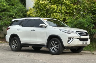 Sell White 2017 Toyota Fortuner in Las Piñas