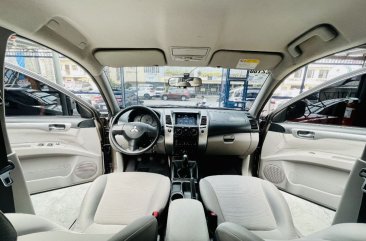 White Mitsubishi Montero sport 2015 for sale in Las Piñas