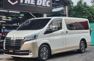 2020 Toyota Hiace Super Grandia Elite 2.8 AT in Manila, Metro Manila