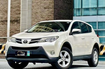 2013 Toyota RAV4 in Makati, Metro Manila