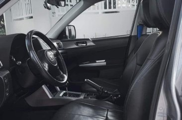 White Subaru Forester 2010 for sale in Automatic