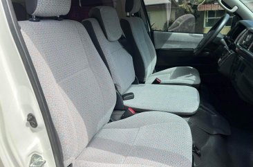 Sell White 2017 Toyota Hiace in Manila