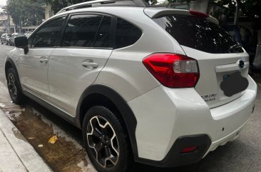 Selling White Subaru Xv 2012 in Manila