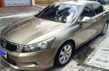 Sell Yellow 2010 Honda Accord in Quezon City