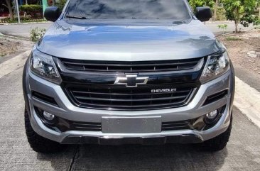 Sell White 2020 Chevrolet Colorado in Imus