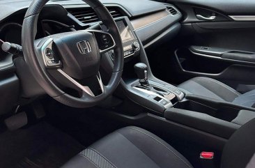 Silver Honda Civic 2017 for sale in Quezon City