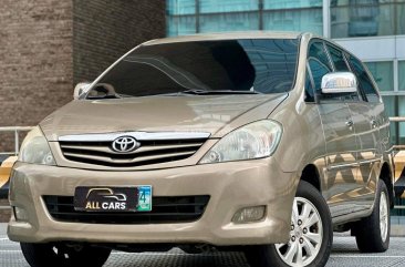 2010 Toyota Innova in Makati, Metro Manila