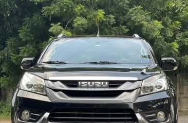 Sell White 2016 Isuzu Mu-X in Parañaque