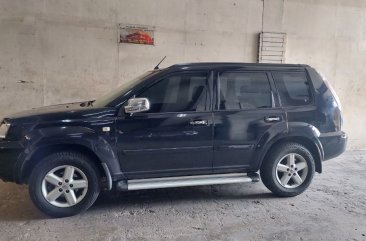 Selling White Nissan X-Trail 2012 in Caloocan