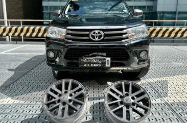 2018 Toyota Hilux  2.4 E DSL 4x2 M/T in Makati, Metro Manila