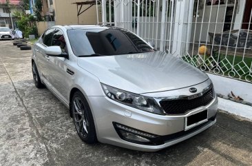 Sell White 2014 Kia Optima in Quezon City